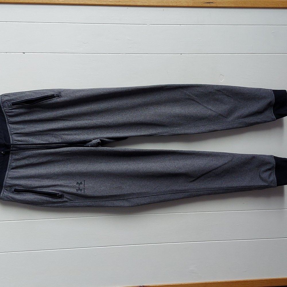 Men's Under Armour sweatpants